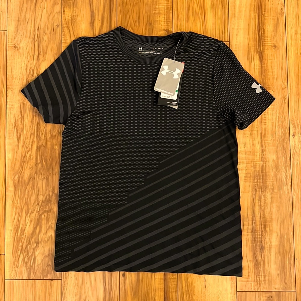 Under Armour HeatGear-fabric wicks sweat away from your skin to keep you cool.
